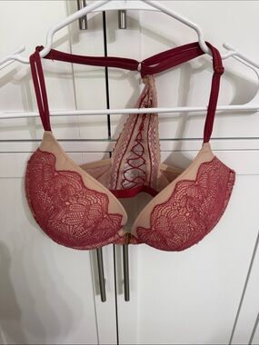 Victoria’s Secret Very Sexy Lace Push-Up Bra in Wine and Nude. 34DDD